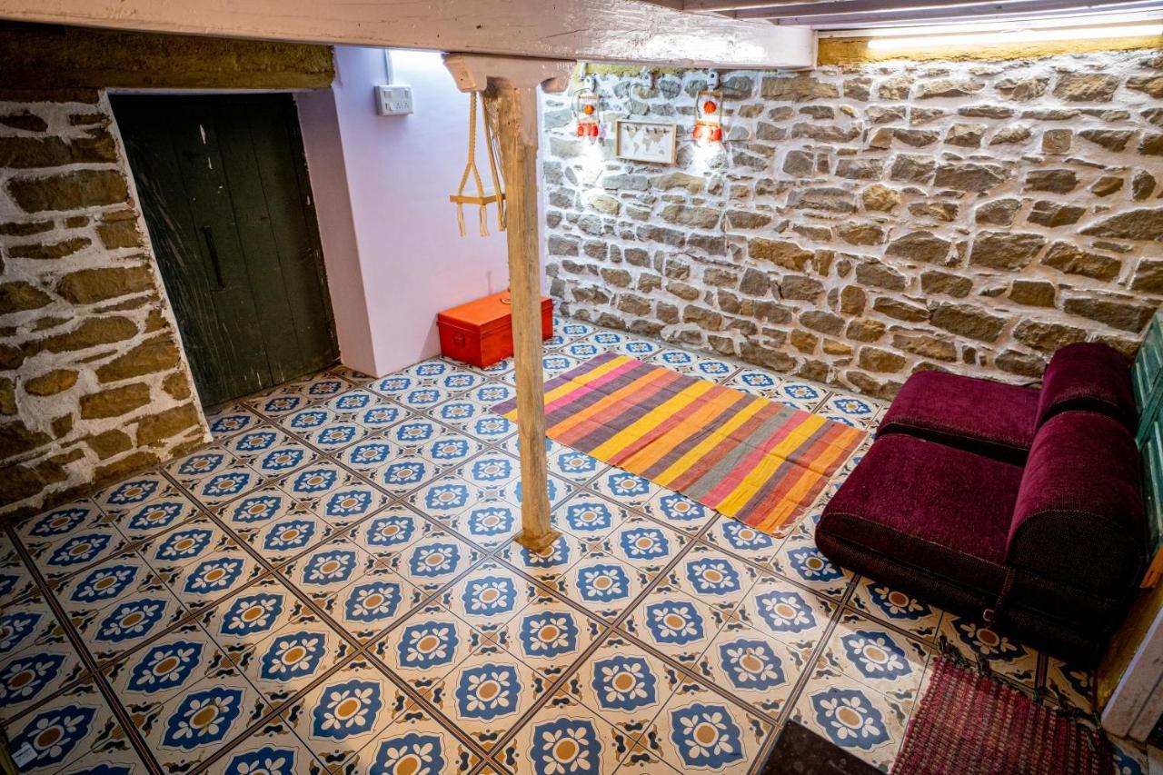 The Olive Hut Villa Bīr Екстериор снимка