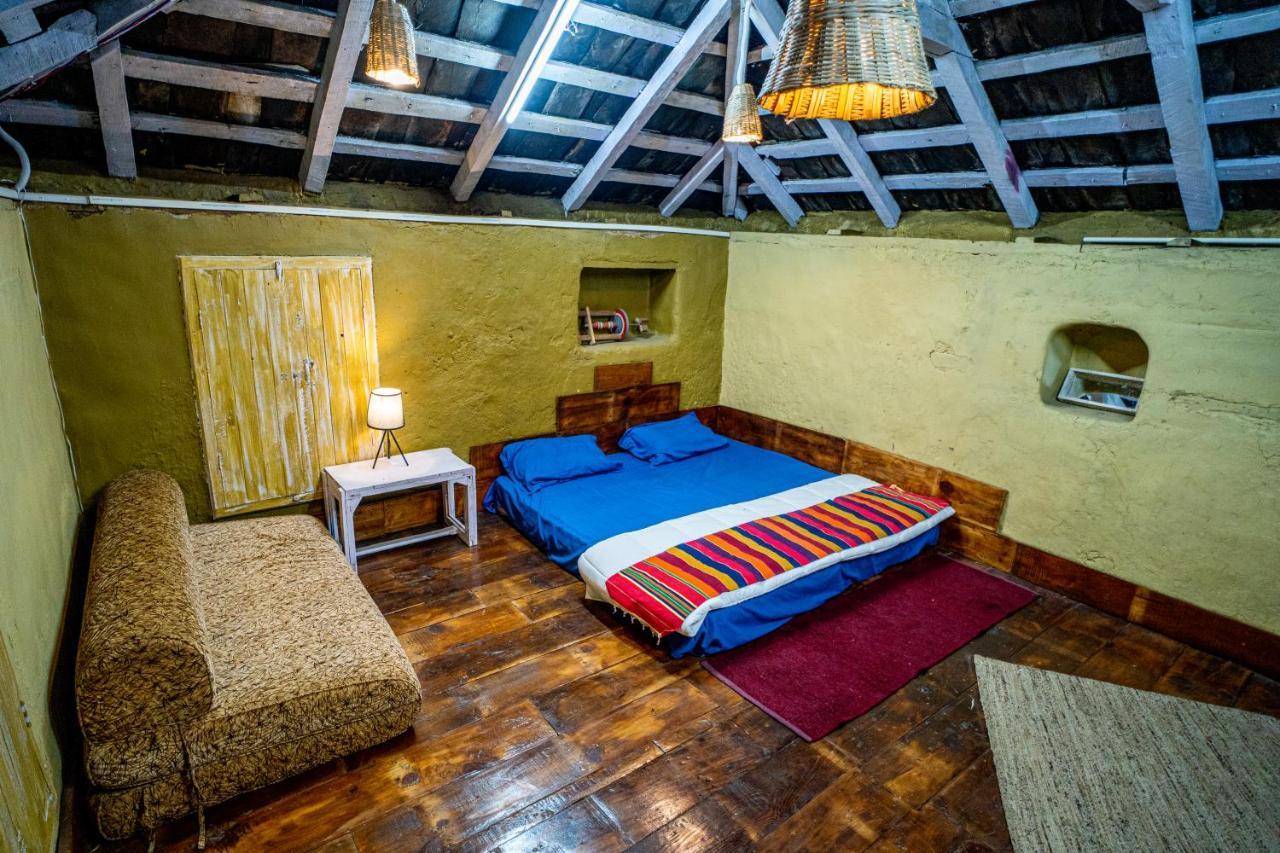 The Olive Hut Villa Bīr Екстериор снимка